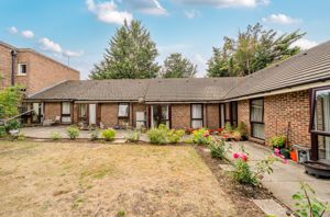 Rear aspect angle 3- click for photo gallery